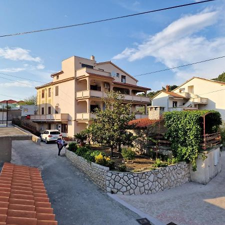 Apartments By The Sea Kampor, Rab - 5037 Esterno foto