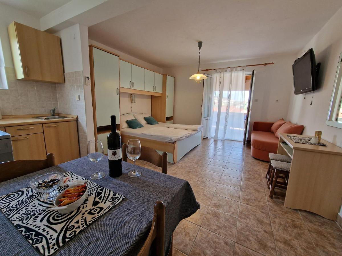 Apartments By The Sea Kampor, Rab - 5037 Esterno foto