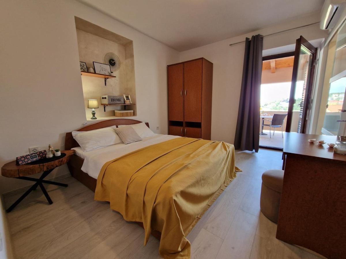 Apartments By The Sea Kampor, Rab - 5037 Esterno foto